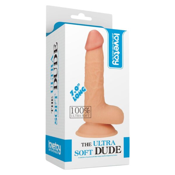 Dettaglio della ventosa potente del Dildo Realistico Ultra Soft Ronan, per un fissaggio sicuro su superfici lisce