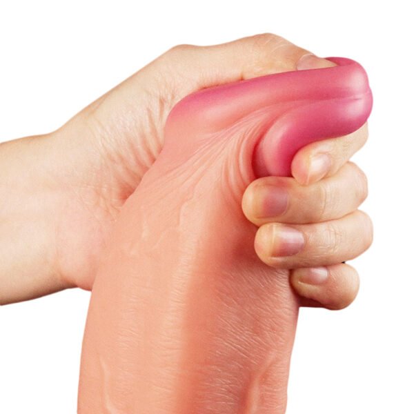 Dildo XXL Noah con Ventosa Applicata su Superficie Liscia